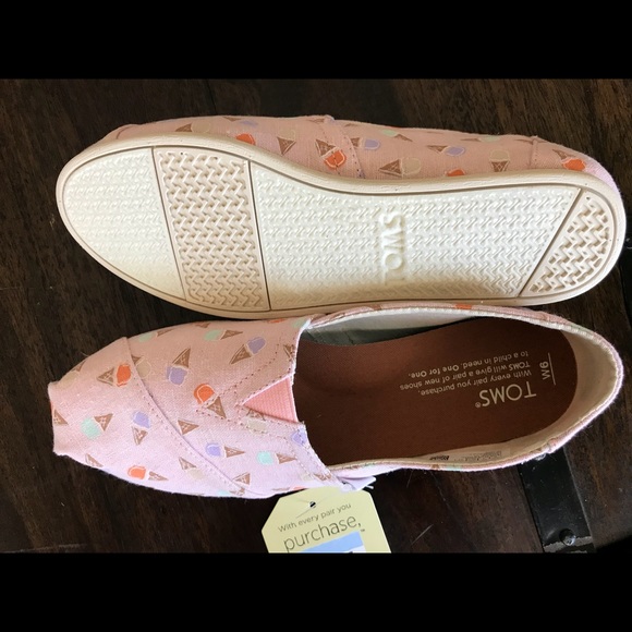 Toms classic blossom ice cream - Picture 6 of 6